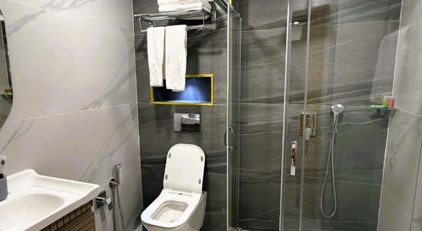 Standard Triple Twin