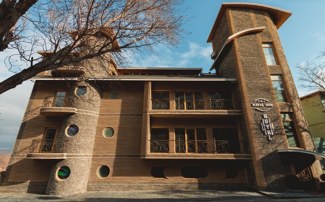 Bayil Breeze Hotel & Restaurant