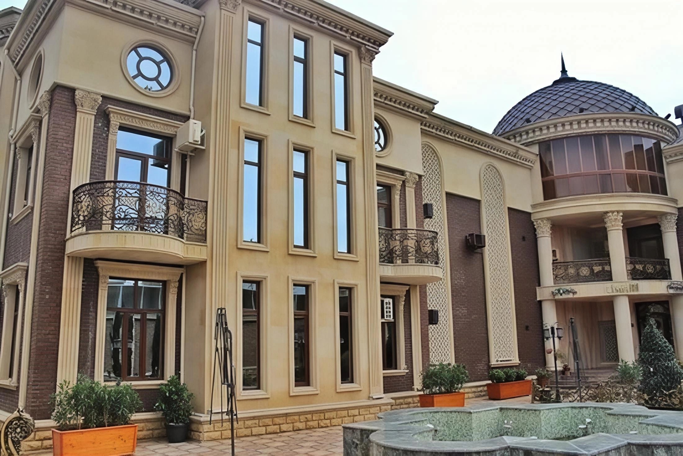 Manor Luxury Hotel Baku