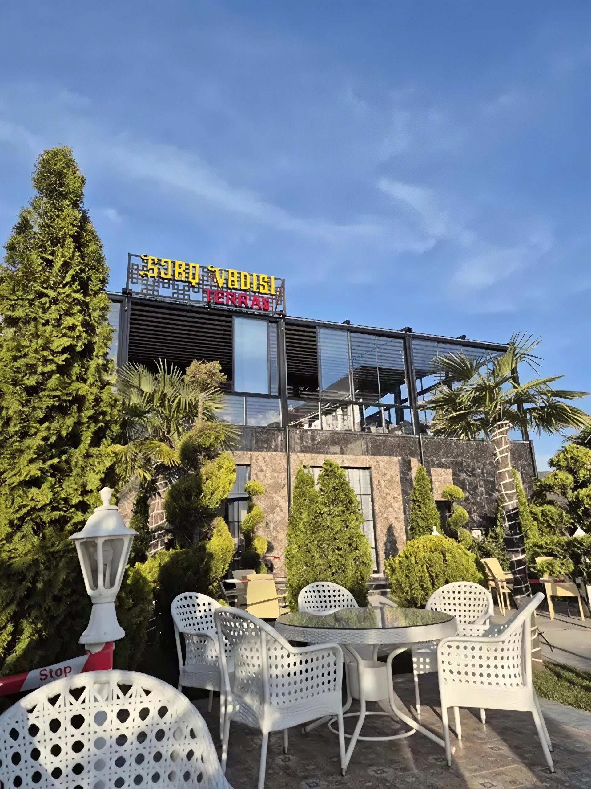 Şərq Vadisi Hotel