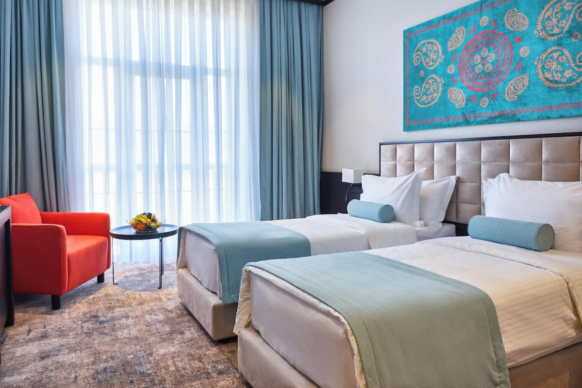 Standard Twin-bed Room
