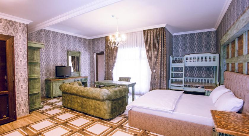 Qala Family Suit room