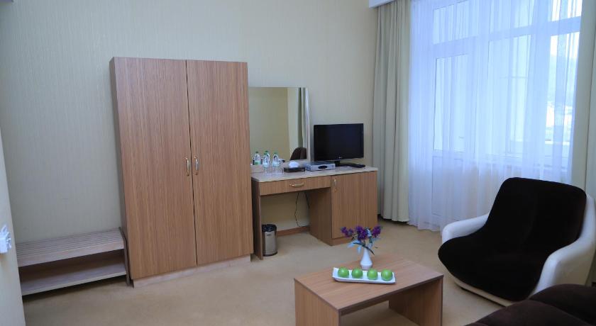 Junior Suite Queen room