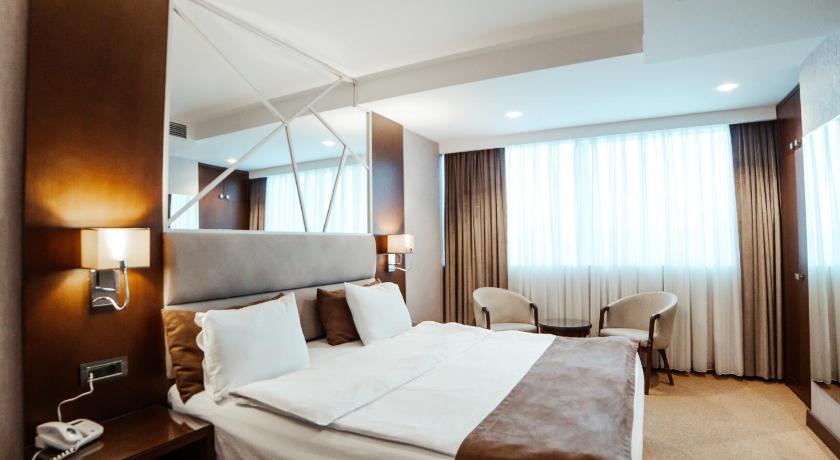 Budget Room