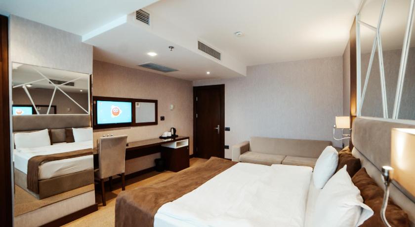 Budget Room