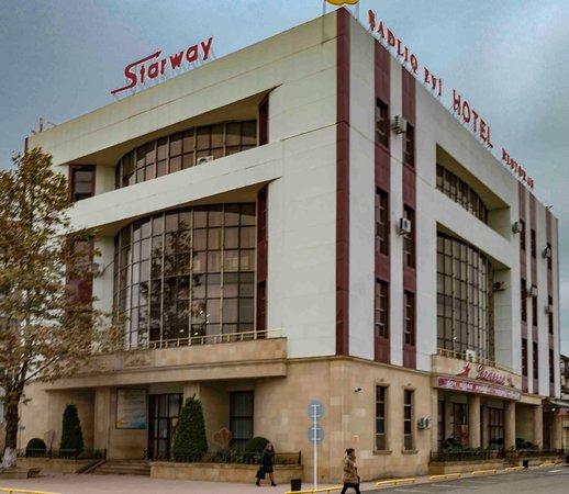 Starway Hotel