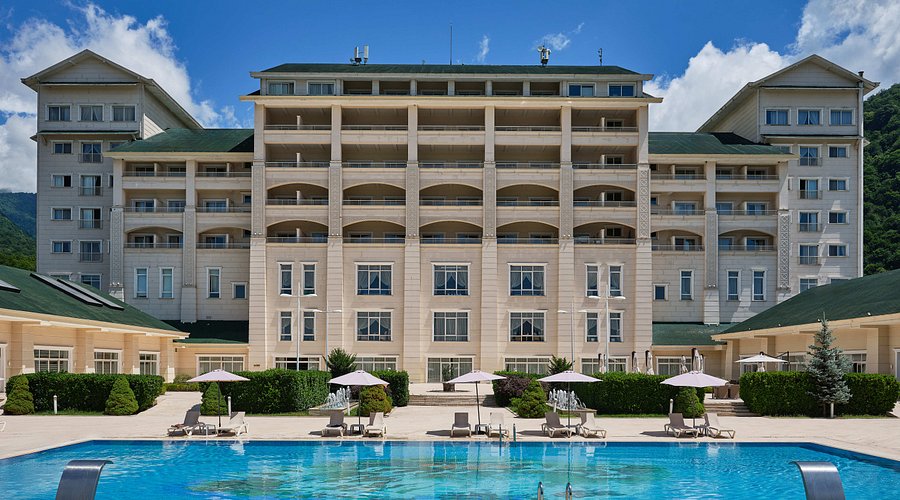 Qafqaz Riverside Hotel