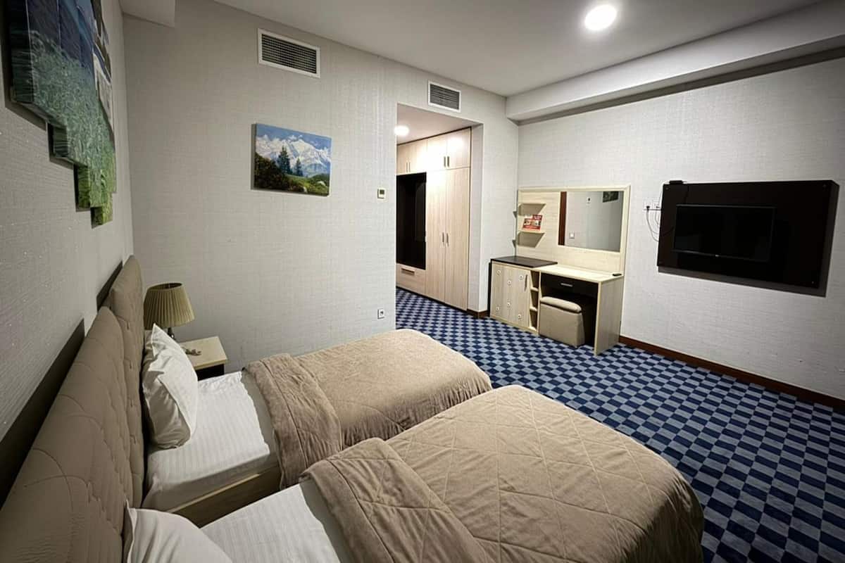 Deluxe Double Room with Balcony and Sea View