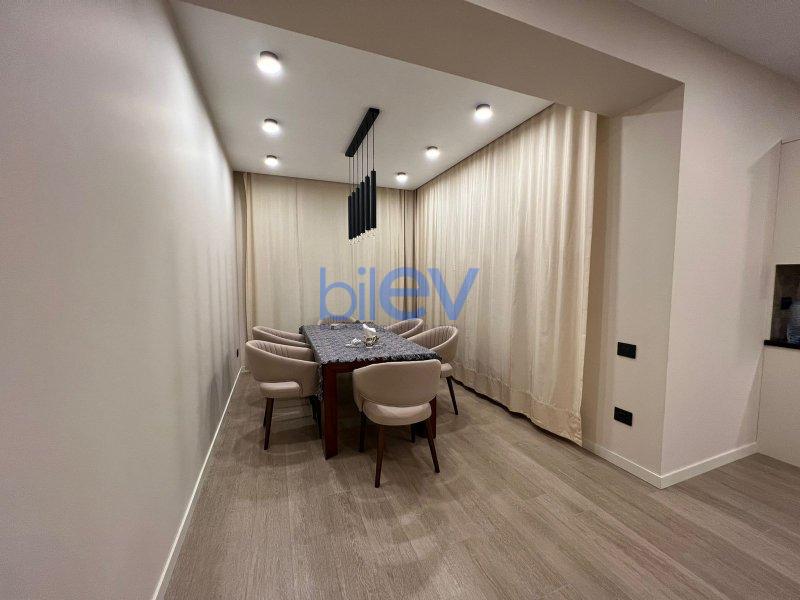 Satılır 4 otaqlı Həyət evi  180m², Bakı