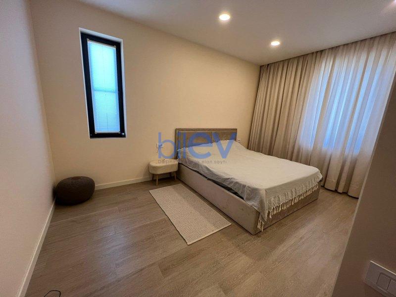 Satılır 4 otaqlı Həyət evi  180m², Bakı