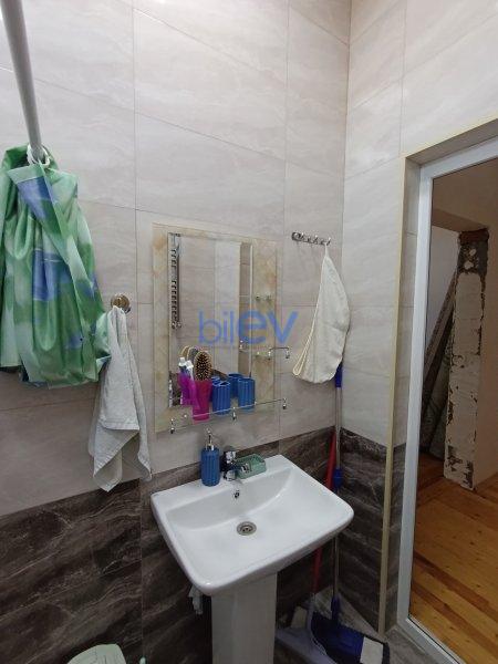 Satılır 7 otaqlı Həyət evi  200m², Bakı
