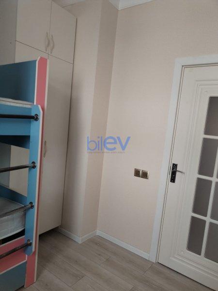 Aylıq Kirayə 3 otaqlı Yeni Tikili bina evi  85m², Bakı