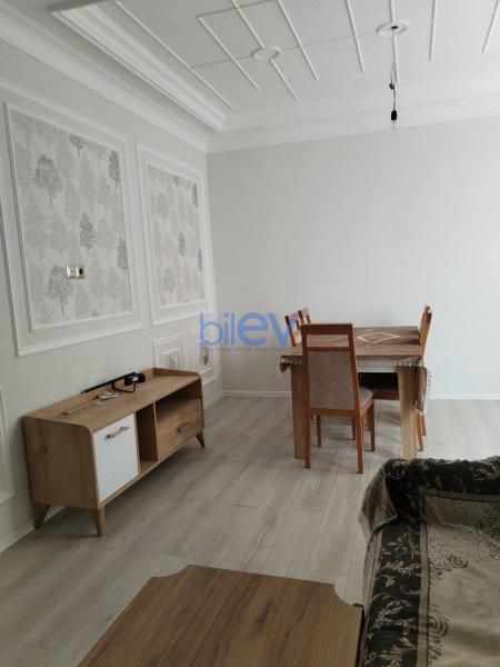 Aylıq Kirayə 3 otaqlı Yeni Tikili bina evi  85m², Bakı
