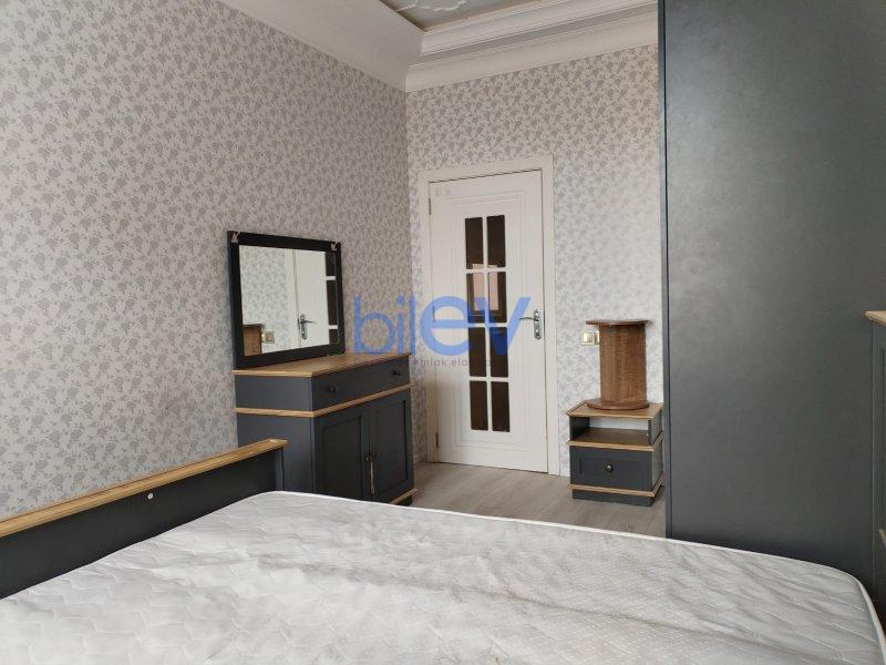 Aylıq Kirayə 3 otaqlı Yeni Tikili bina evi  85m², Bakı