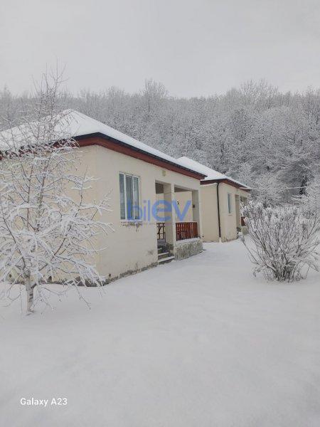 Kirayə (günlük) 2 otaqlı Bağ evi  80m², Quba