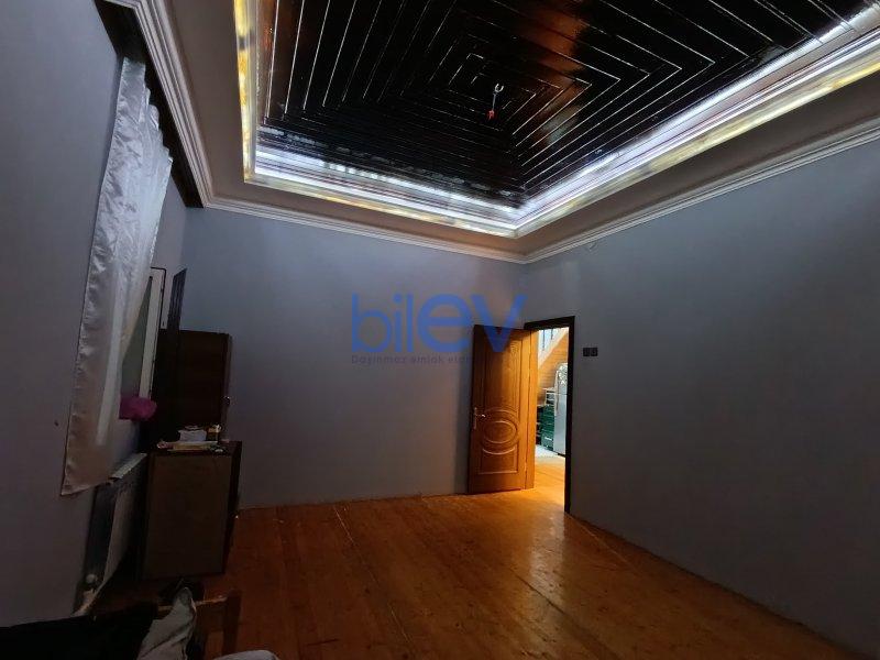 Satılır 4 otaqlı Həyət evi  110m², Bakı