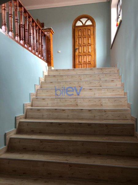 Satılır 8 otaqlı Həyət evi  200m², Xaçmaz