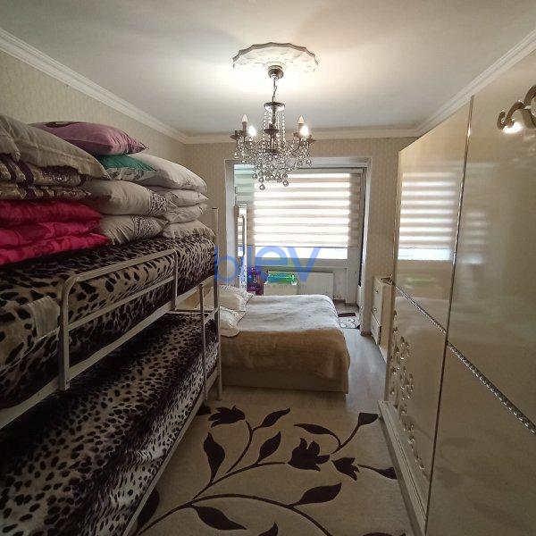 Satılır 2 otaqlı Köhnə Tikili  57m², Sumqayıt