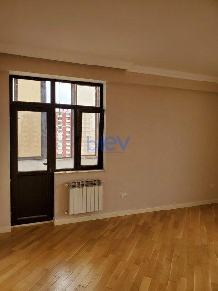 Satılır 2 otaqlı Yeni Tikili  82m², Sumqayıt