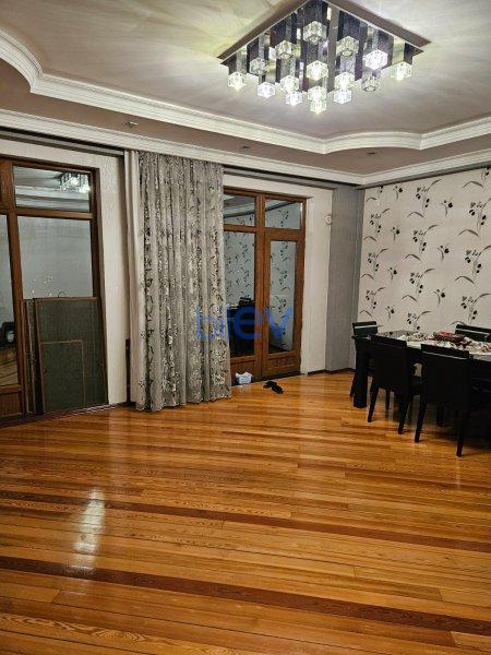 Satılır 5 otaqlı Yeni Tikili  145m², Sumqayıt