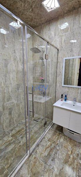 Aylıq Kirayə 2 otaqlı Yeni Tikili bina evi  106m², Bakı