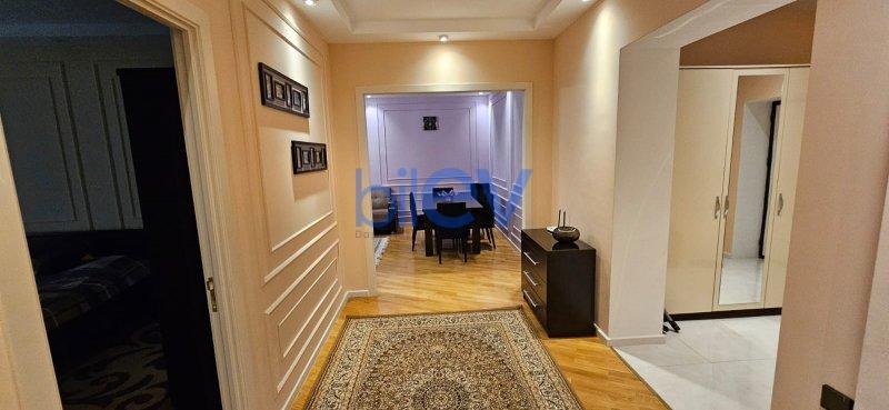 Aylıq Kirayə 2 otaqlı Yeni Tikili bina evi  106m², Bakı