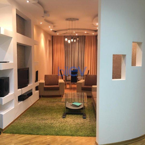 Aylıq Kirayə 2 otaqlı Yeni Tikili bina evi  95m², Bakı