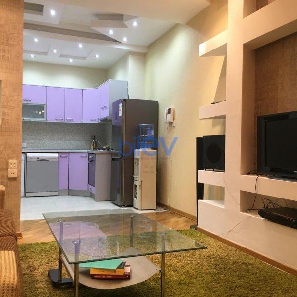 Aylıq Kirayə 2 otaqlı Yeni Tikili bina evi  95m², Bakı