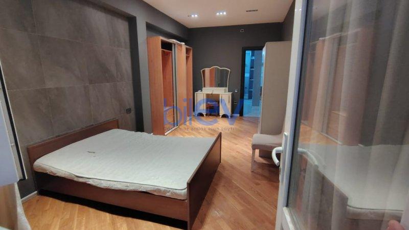 Aylıq Kirayə 3 otaqlı Yeni Tikili bina evi  155m², Bakı