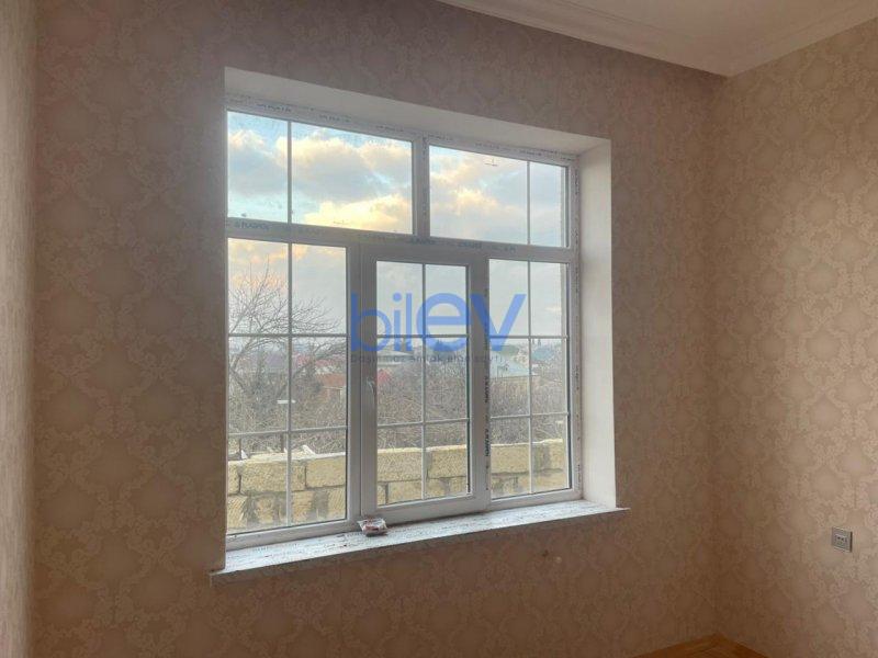 Satılır 4 otaqlı Həyət evi  140m², Bakı