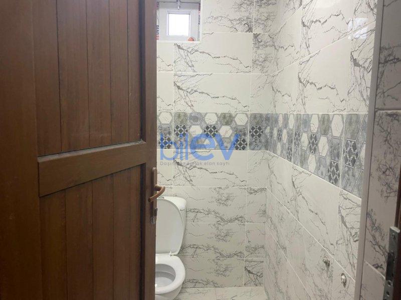 Satılır 4 otaqlı Həyət evi  140m², Bakı
