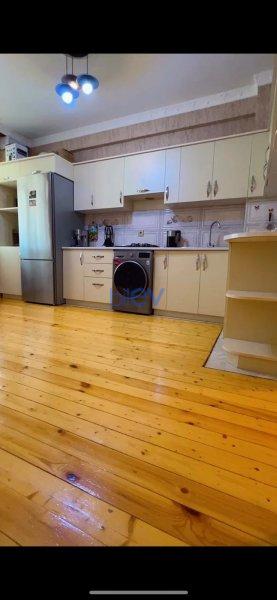 Satılır 3 otaqlı Yeni Tikili  80m², Bakı