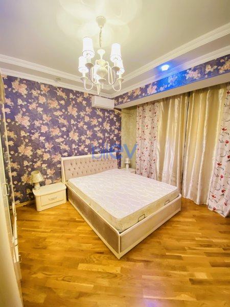 Aylıq Kirayə 2 otaqlı Yeni Tikili bina evi  70m², Bakı