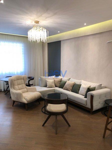 Aylıq Kirayə 3 otaqlı Yeni Tikili bina evi  115m², Bakı