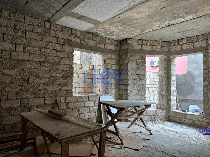 Satılır 6 otaqlı Həyət evi  336m², Bakı