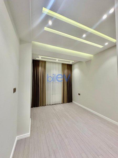Satış 3 otaqlı Yeni Tikili bina evi  130m², Bakı