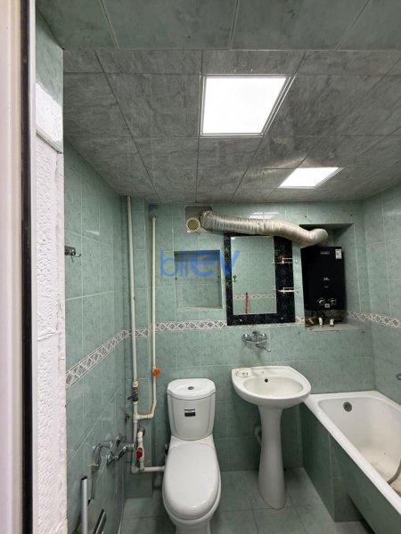 Aylıq Kirayə 2 otaqlı Köhnə Tikili bina evi  55m², Bakı