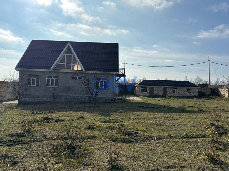 Satılır 3 otaqlı Bağ evi  120m², Qusar