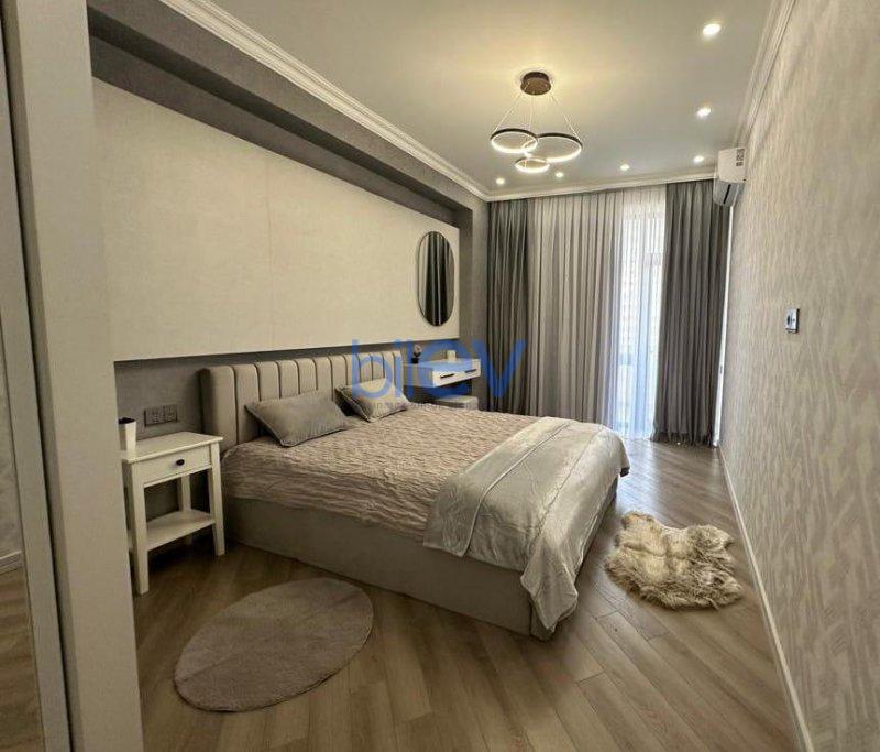 Satış 2 otaqlı Yeni Tikili bina evi  82m², Bakı
