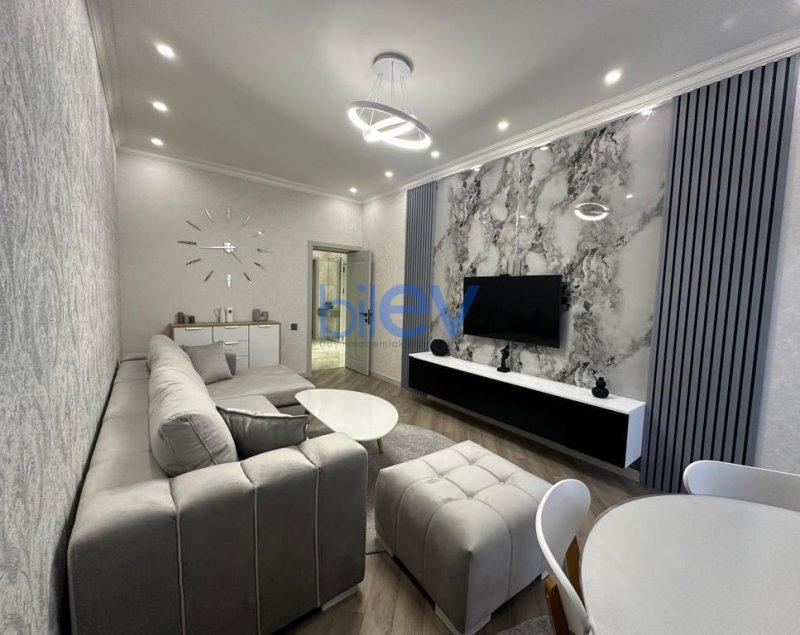 Satış 2 otaqlı Yeni Tikili bina evi  82m², Bakı