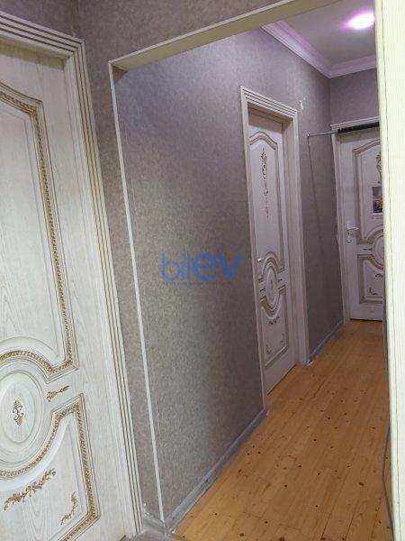 Satış 4 otaqlı Köhnə Tikili bina evi  100m², Sumqayıt