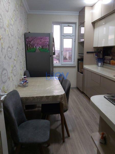 Satış 4 otaqlı Köhnə Tikili bina evi  100m², Sumqayıt