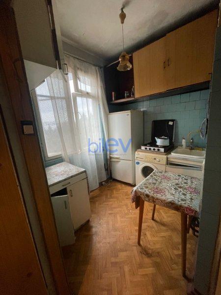 Satılır 2 otaqlı Köhnə Tikili  50m², Bakı