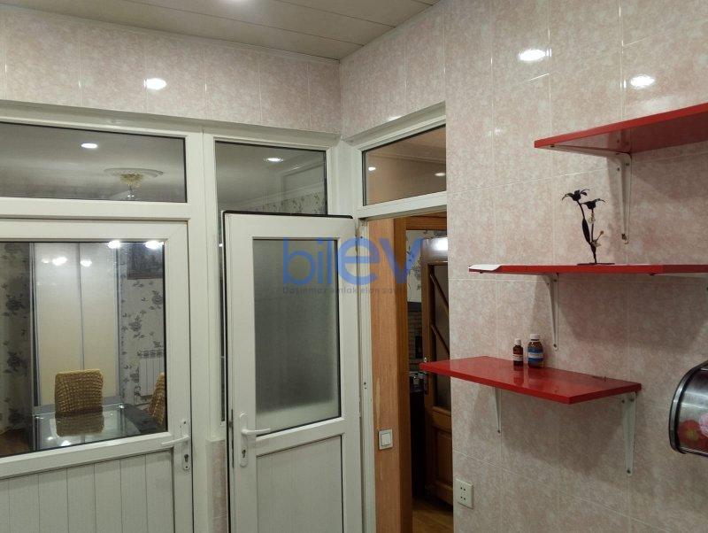 Satılır 1 otaqlı Köhnə Tikili  40m², Bakı