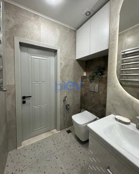 Satış 2 otaqlı Yeni Tikili bina evi  82m², Bakı