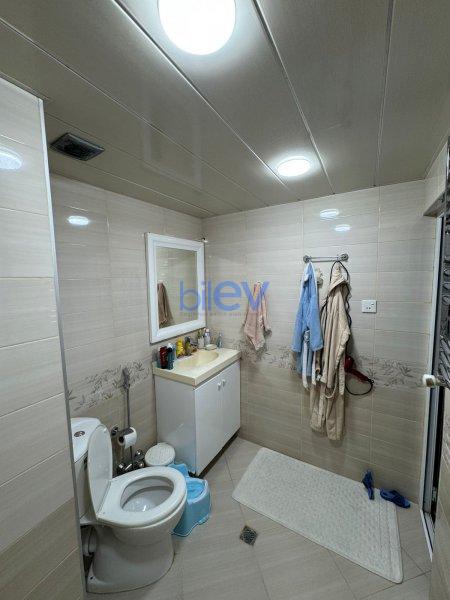 Satış 3 otaqlı Köhnə Tikili bina evi  m², Bakı