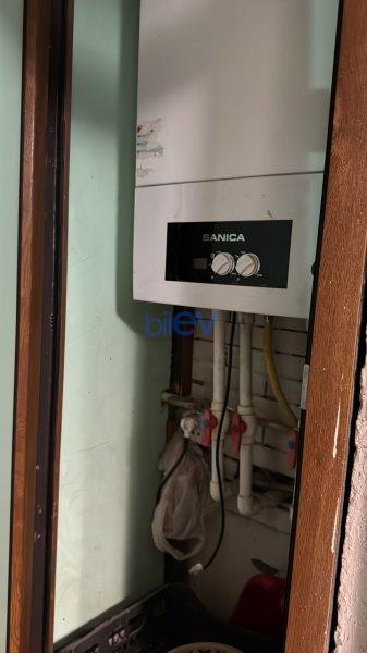 Satış 3 otaqlı Köhnə Tikili bina evi  m², Bakı