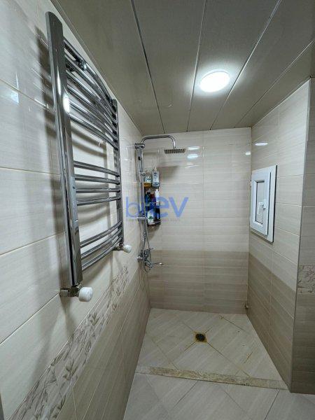 Satış 3 otaqlı Köhnə Tikili bina evi  m², Bakı