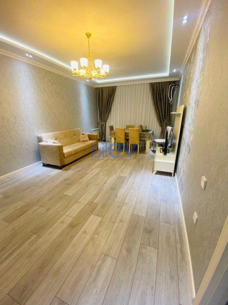 Aylıq Kirayə 2 otaqlı Yeni Tikili bina evi  105m², Bakı