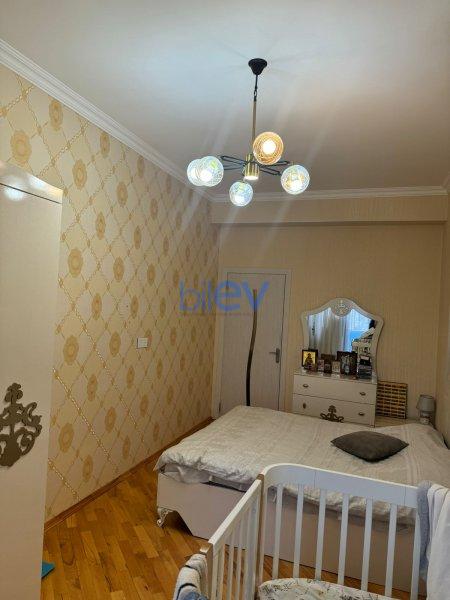 Aylıq Kirayə 2 otaqlı Yeni Tikili bina evi  85m², Bakı